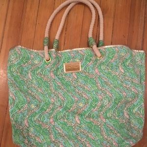 Lilly Pulitzer Chomp Chomp Tote